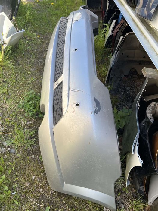 Бампер задній Mondeo mk3 ST ST220 седан хетчбек