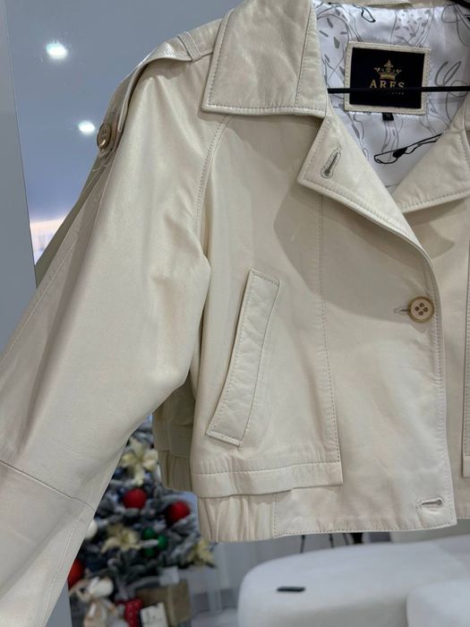 Куртка шкіряна нова