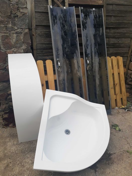 Sprzedam brodzik półokrągły z kabiną