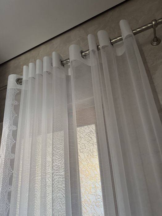 Продам тюль на двері