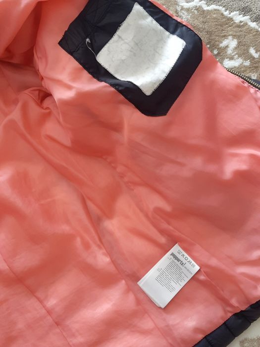 Куртка на дівчинку