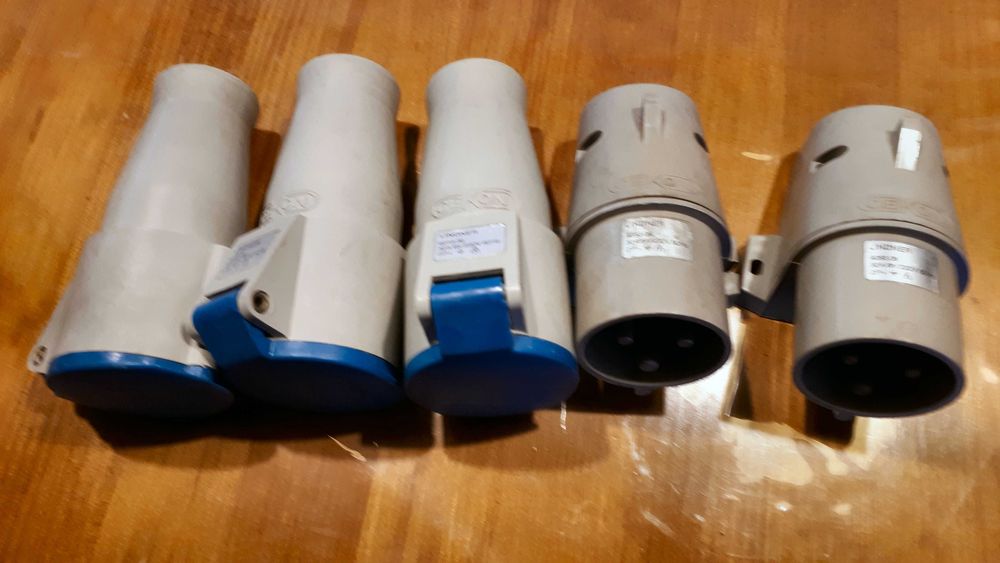 Plugs and sockets64170834817922120