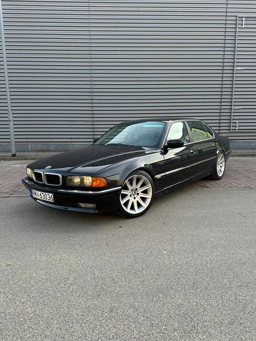 BMW Seria 7