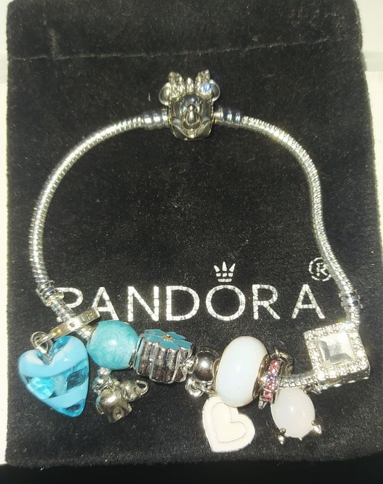 Pulseira da P 7 pingentes