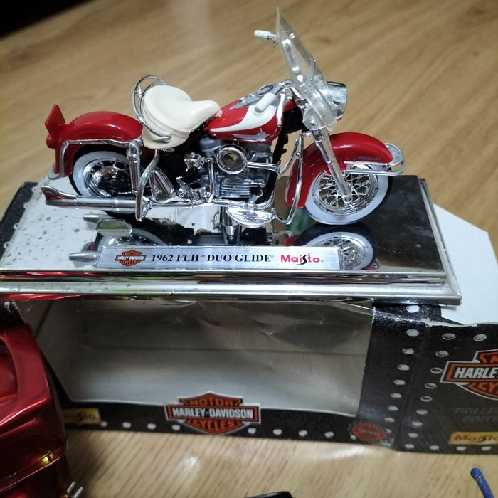 Motas de colecção, lote das 6. 20 cm e 15 cm as pequenas