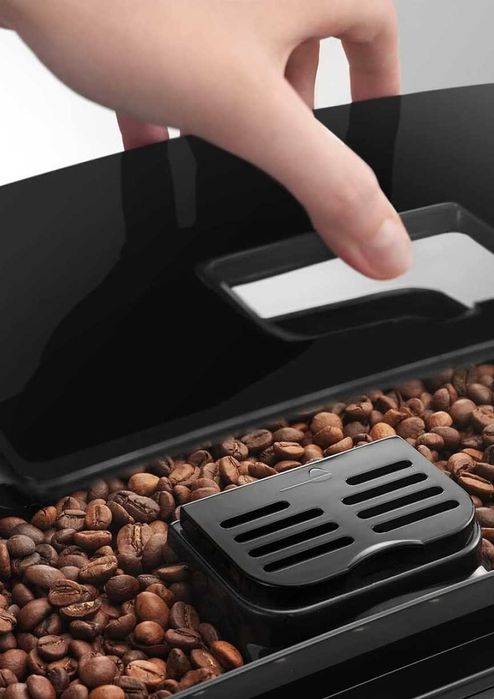 (Нова) Кавомашина De'longhi ECAM11.112.B