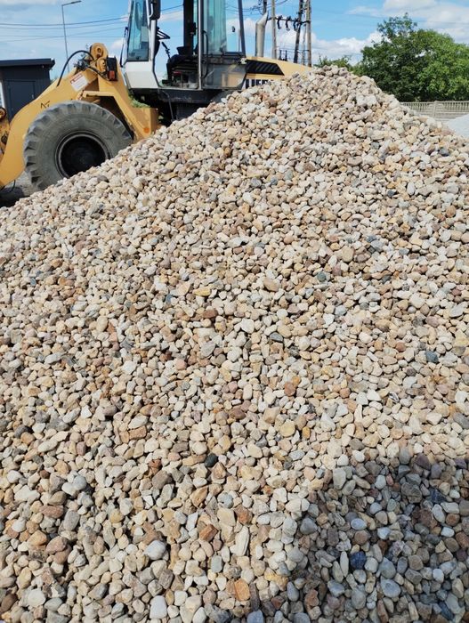 Ziemia czarnoziem siana ogrodowa piasek płukany siany wywóz gruzu ziem