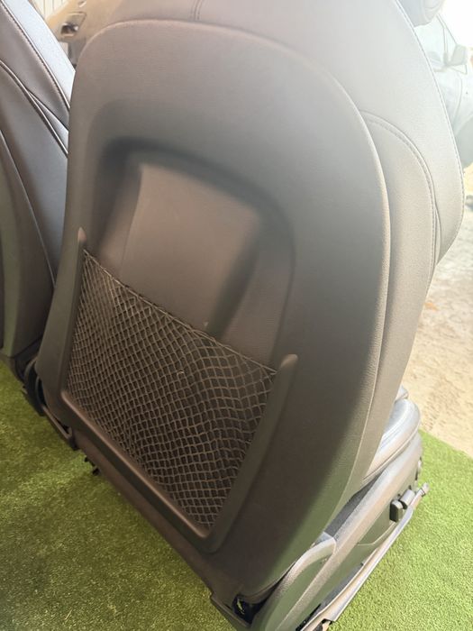 Audi a4 b9 a5 а4 б9 сидіння салон сідушк автостдіння