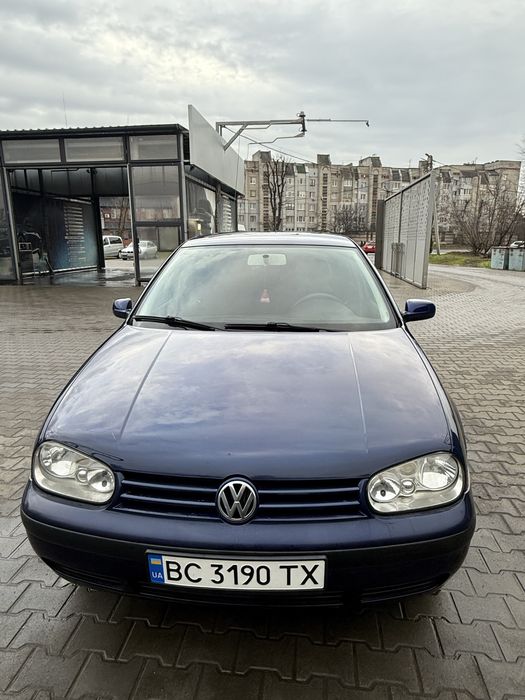 Volkswagen Golf 4