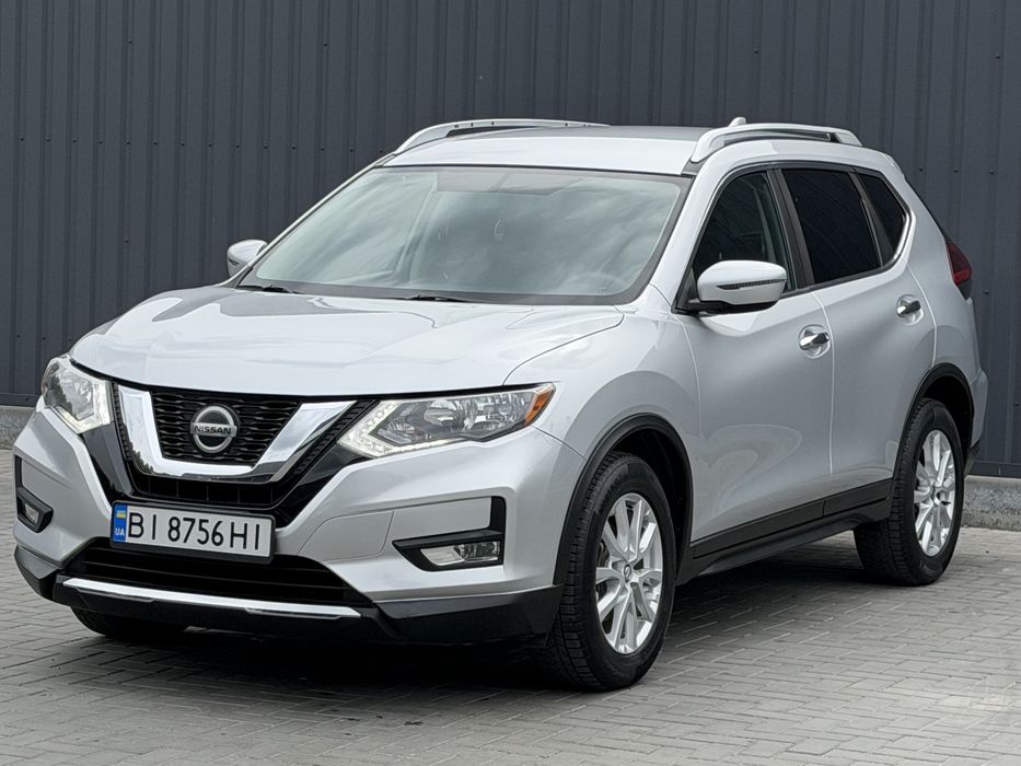 Nissan Rogue SV 2017 рік