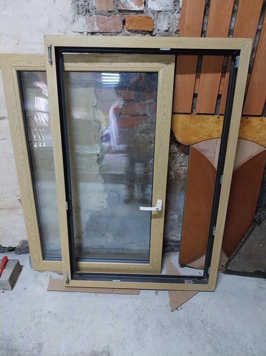 Okno plastikowe 94x140