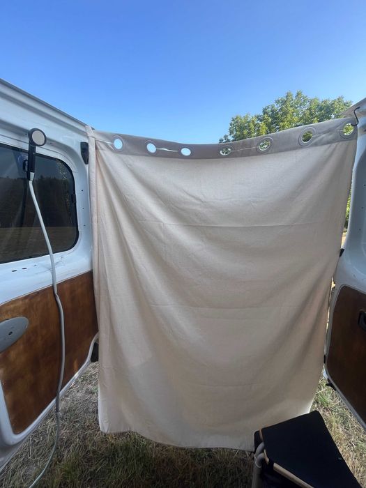 Renault Trafic Campervan (2012) – Fully Equipped & Ready for Adventure!