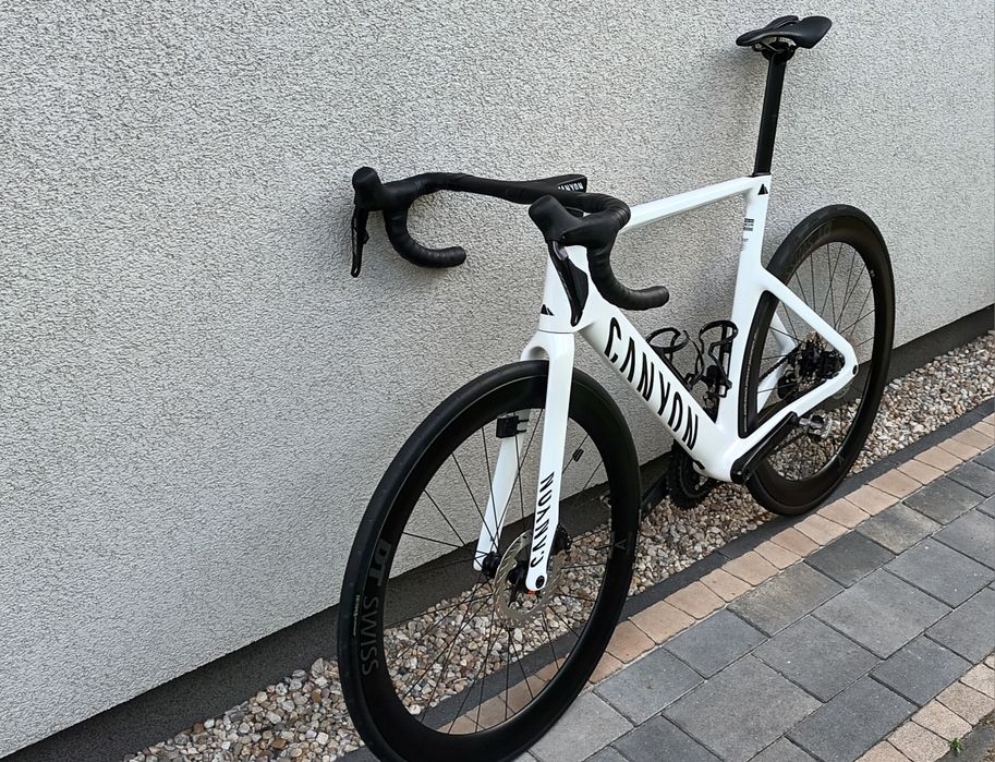 Canyon CF SLX 7 Shimano 105 di2