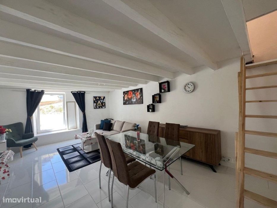 Moradia T2 remodelada, Lares, Figueira da Foz