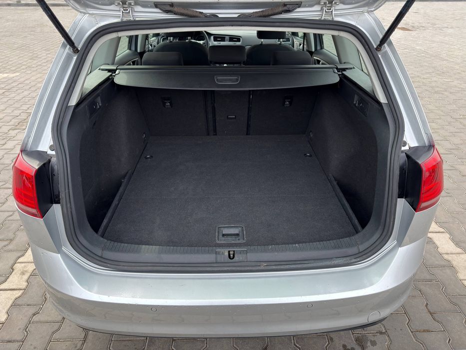 Продам Volkswagen  Golf 7 1.6 Дизель