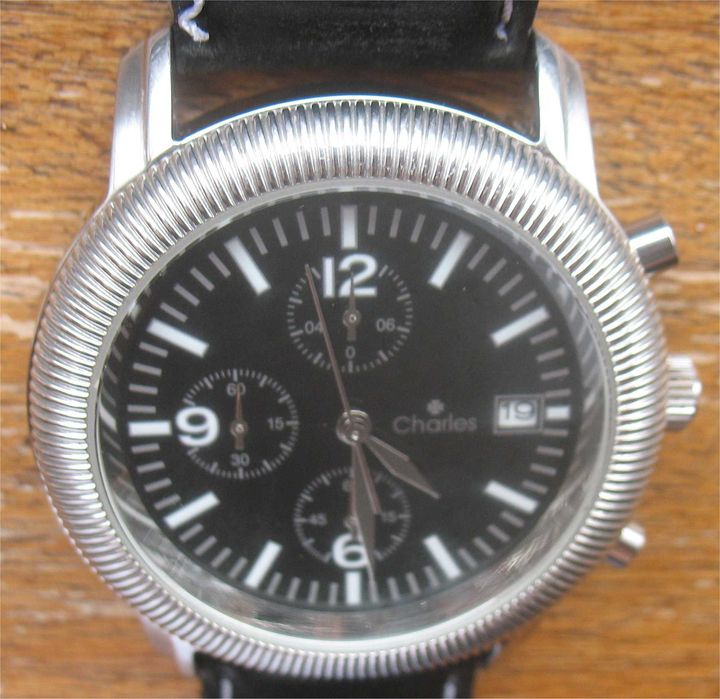 Relógio Estilo Vintage - Charles Chronógrafo (Máquina Seiko VD57B)