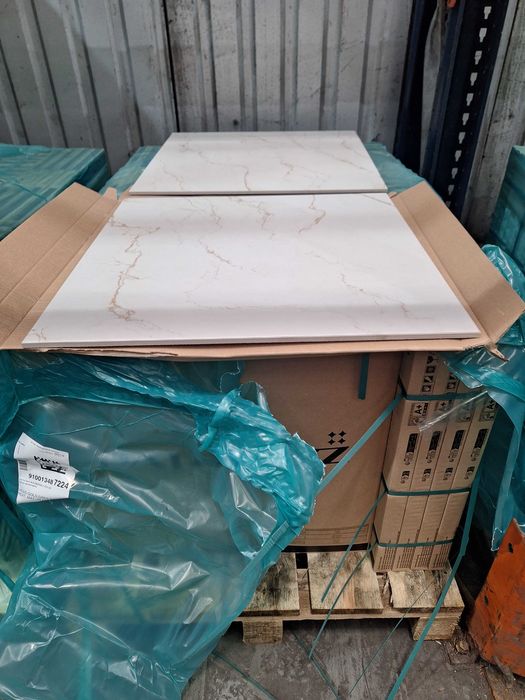 Płytka Gres  60x60 cm Vesis gold rektyfikowany mat Paradyż 2 gatunek