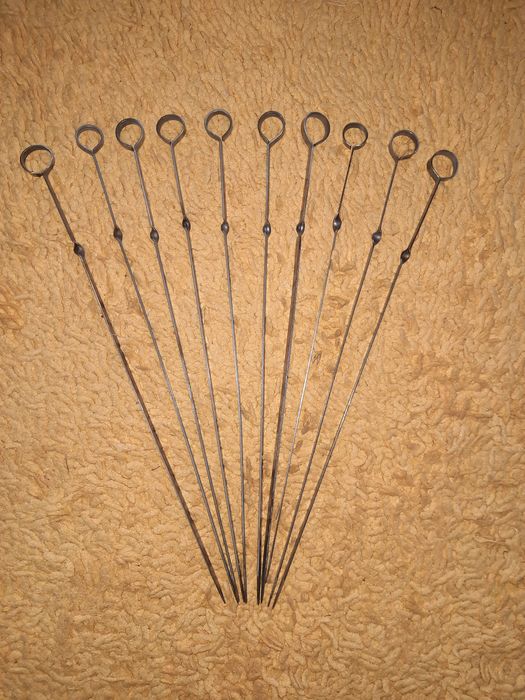 Шампура , новые.