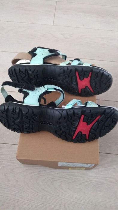 Sprzedam sandaly treningowe z firmy Ecco