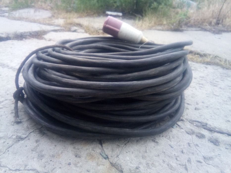 Переноска 380 V  60 метров