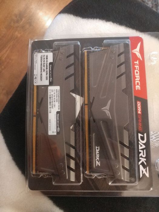 DDR4 ОЗУ  3200 16GB KIT (8GBx2) Team GroupT-FORCE Dark-Z