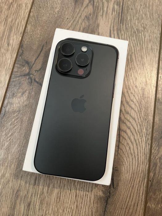 IPhone 15 pro 128 GB