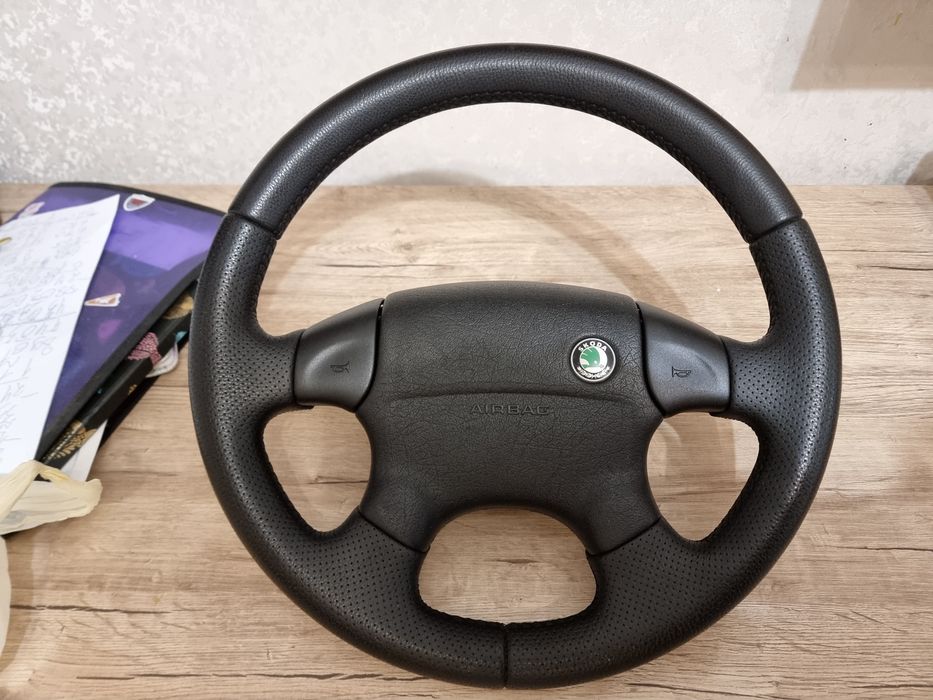 Кермо /Руль VW Golf 3 Polo Vento Passat  Caddy 2 Skoda Seat