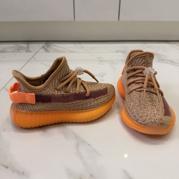 Детские кроссовки Adidas Yeezy 350 (29)