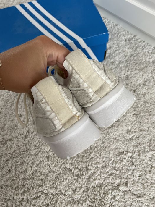 Buty Adidas Originals ZX FLUX 38 białe/ecru sportowe