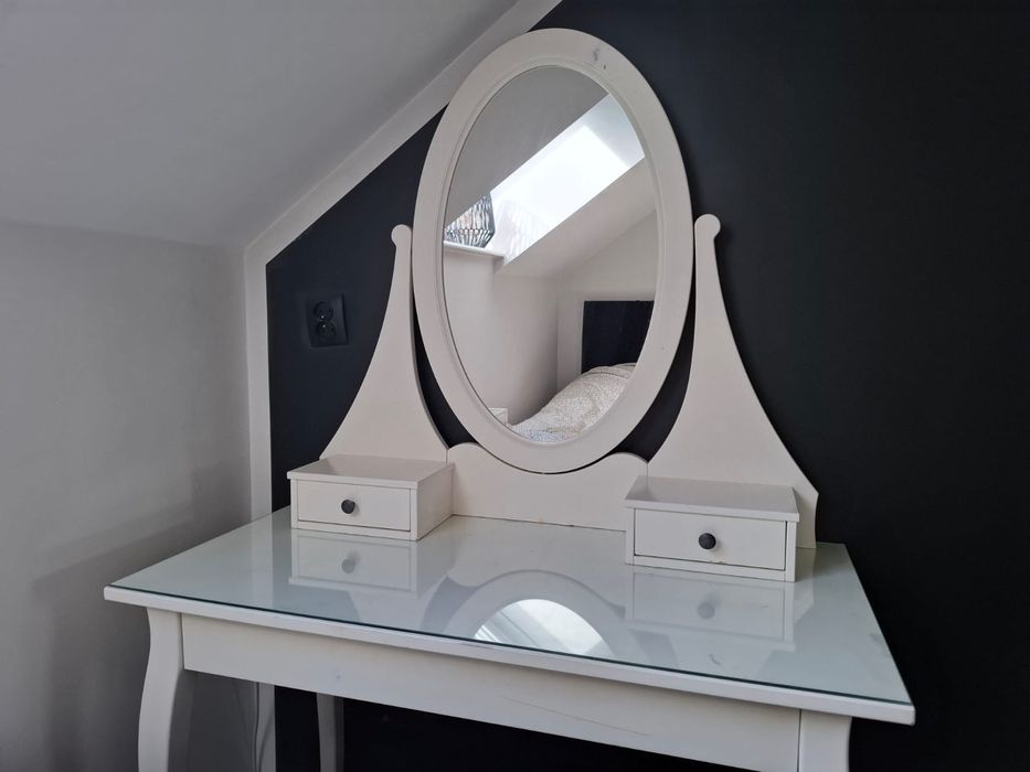 Toaletka z szufladkami Hemnes