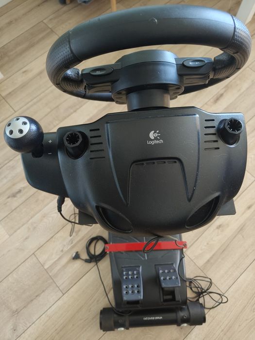 Kierownica Logitech Driving Force GT