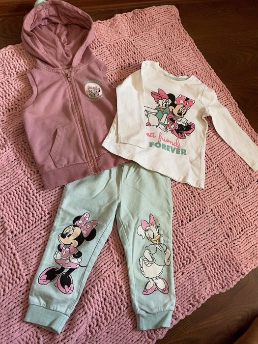 Спортивний костюм,джинси і ковточка