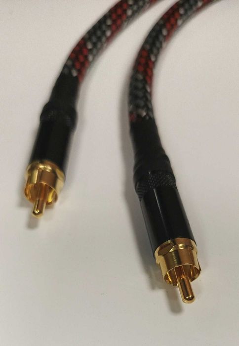 Hi-endowe interkonekty Klotz AC110 w oplocie. Wielki efekt za małe pieniądze