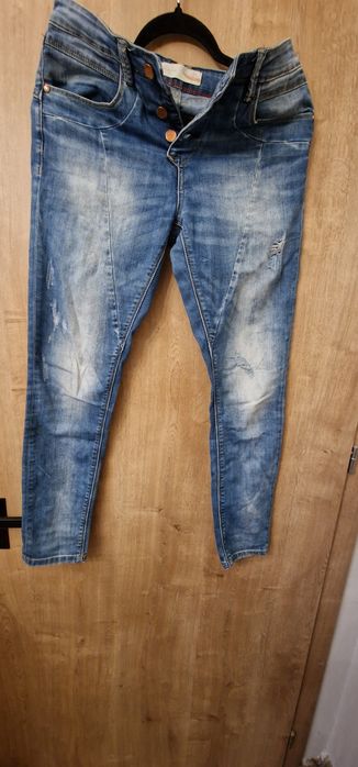 Spodnie damskie Diverse rozm. 34