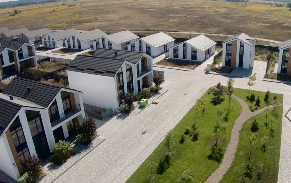 Квартира в котеджному містечку. 32 кв.м з видом на сквер.