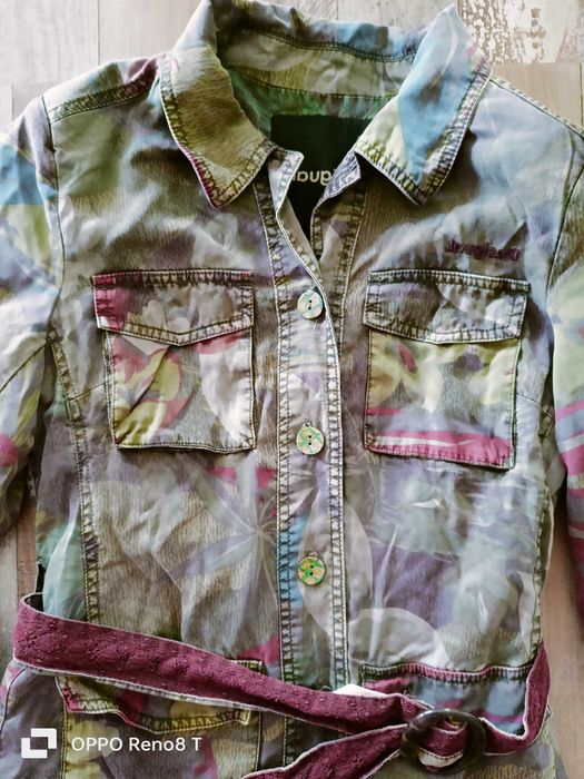 Desigual wzorzysta kurtka w stylu militarnym rozmiar 38
