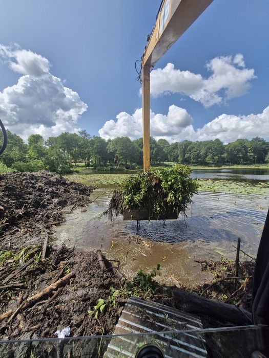 Wynajem koparek long kopanie stawów
