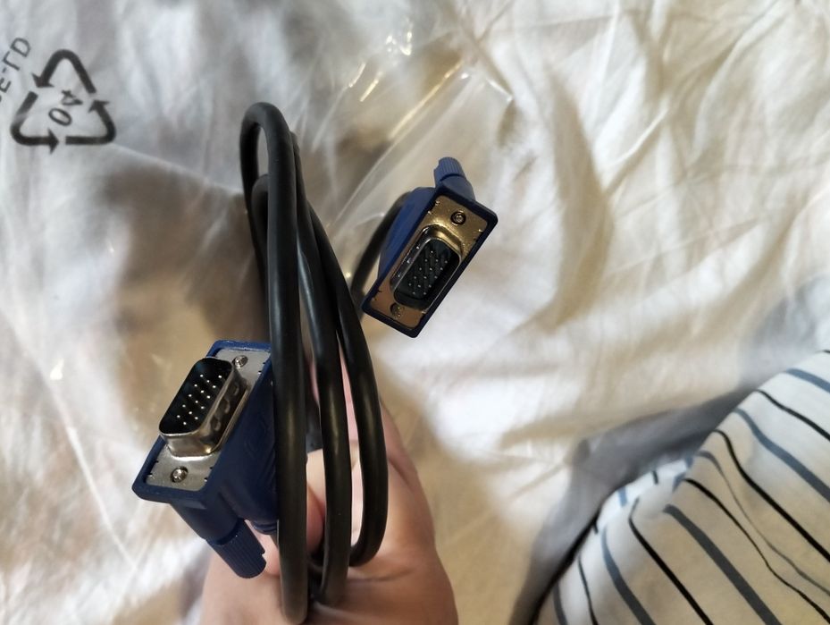 Продам Vga-vga кабель