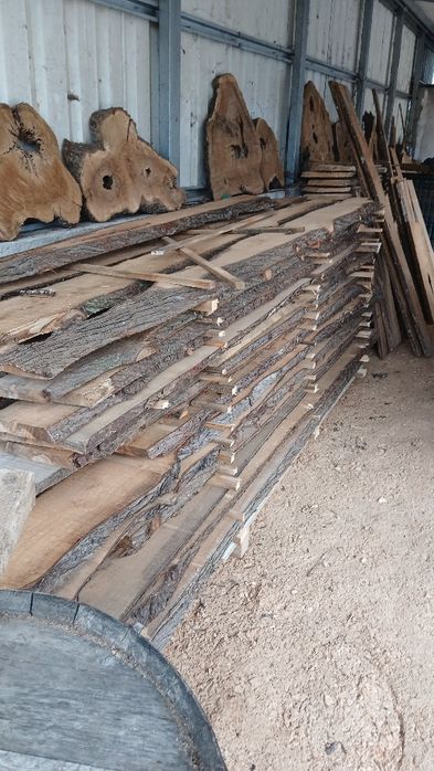 Tabuas de varias madeiras nacionais