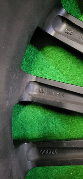 Felga Borbet 8.5J20 ET 35 5x120 20