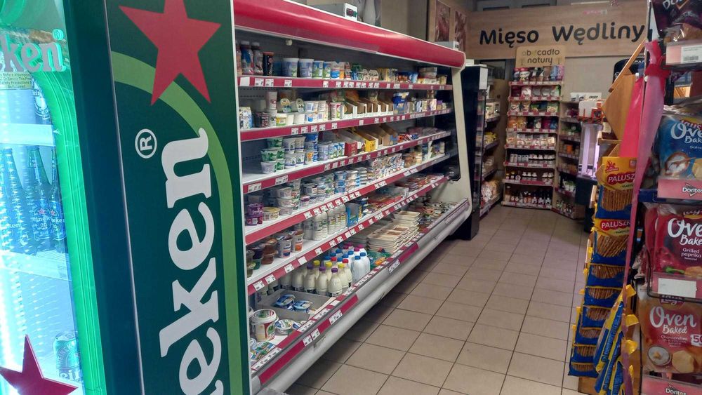 Odstąpię sklep spożywczy w Krakowie w środku osiedla