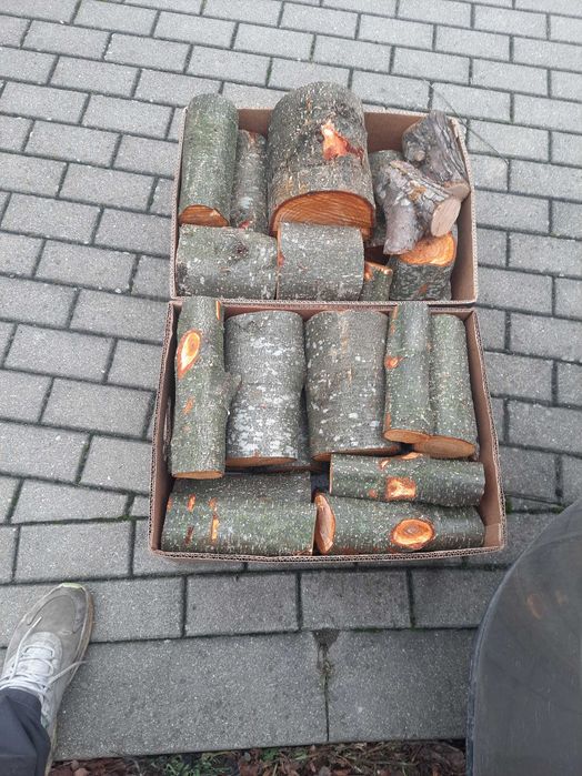 Wędzenie mięsa drewno olszyna lub owocowe suche