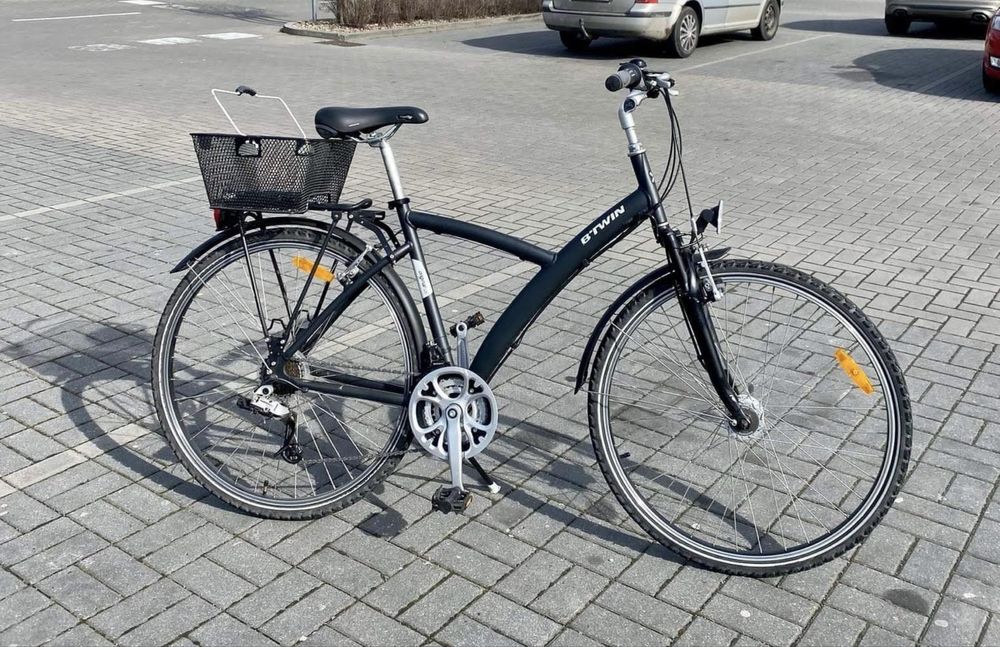 Rower trekkingowy bTwin z Decathlonu  28”