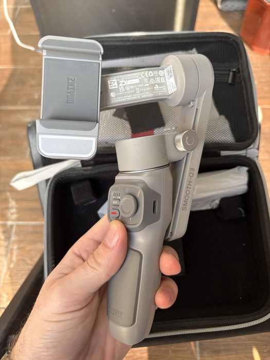 Стабілізатор відеозйомки Smooth q3