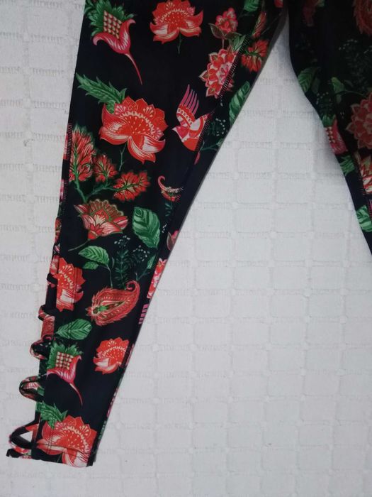 Calças Padrão Floral USA Pro 38