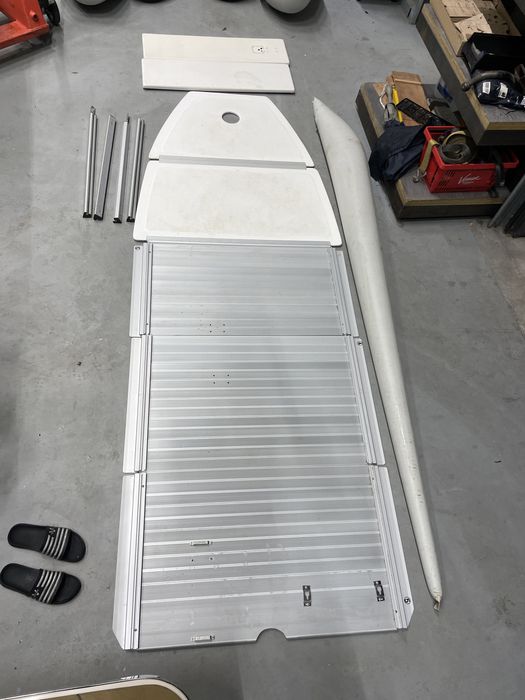 Ponton Lodestar 430
