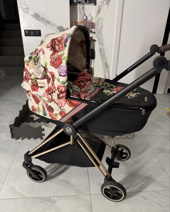 Дитяча Коляска Cybex Mios шасі+ люлька+ дощовик+ підстаканник