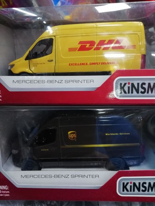 Модель автобус Мерседес-Бенц Спринтер Mercedes-Benz Sprinter DHL