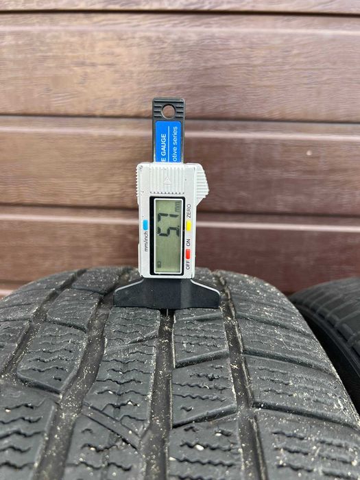 Шини 225/50 R17 98v Continental Winter Contact