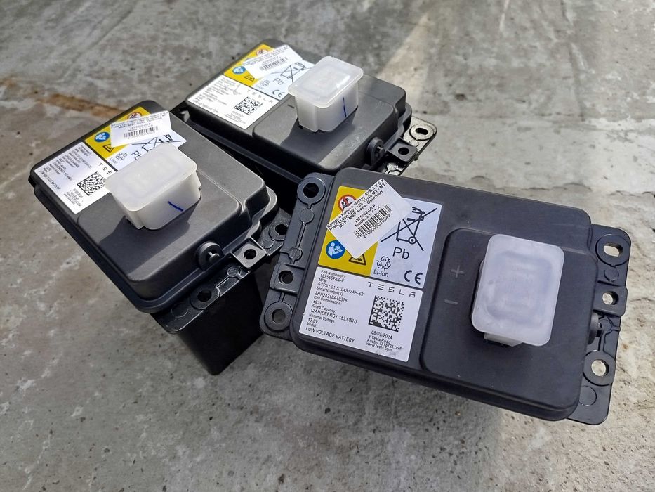 Крышка багажника ляда Tesla Juniper 25+